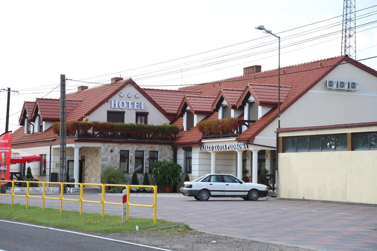 Zajazd Zlota Podkowa Wrocki Exterior foto